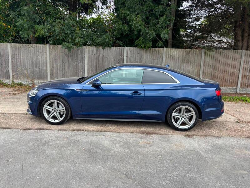 Audi A5 view 3
