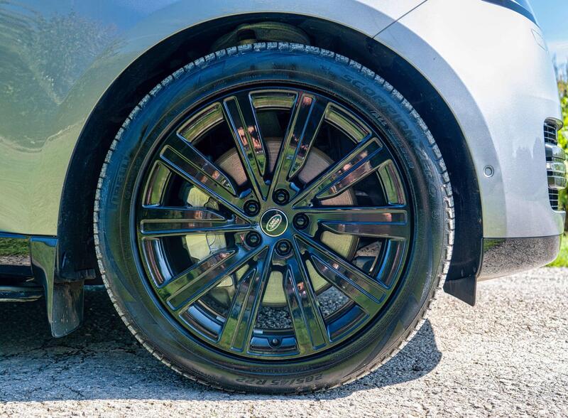 Land Rover Range Rover view 6