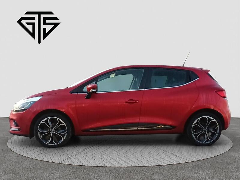 Renault Clio view 6
