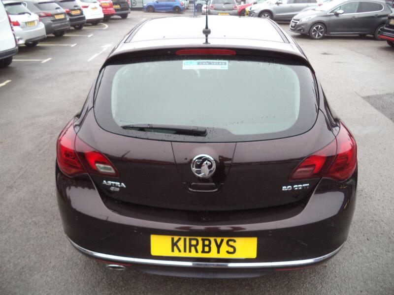 Vauxhall Astra view 6