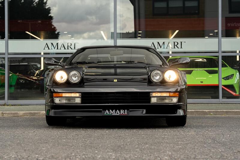 Ferrari Testarossa view 4