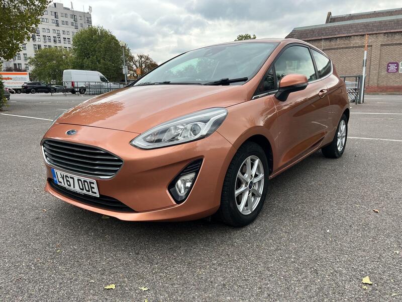 Ford Fiesta view 3