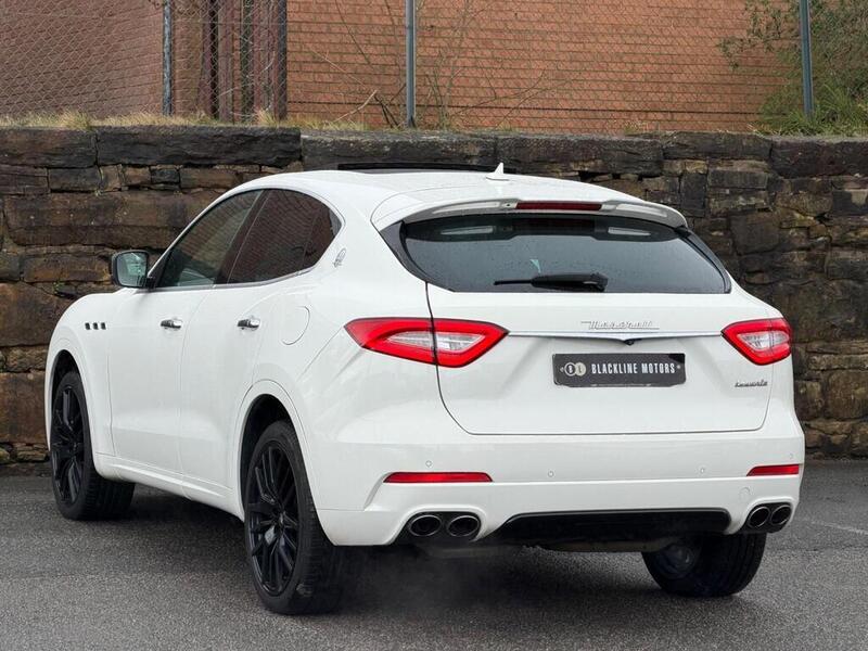 Maserati Levante view 5