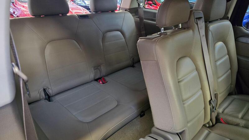 Ford Explorer view 7
