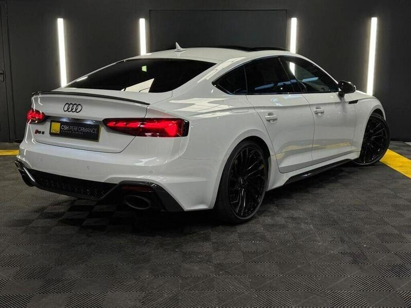 Audi Audi RS5 view 6