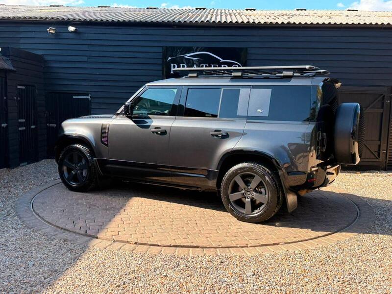 Land Rover Defender view 5