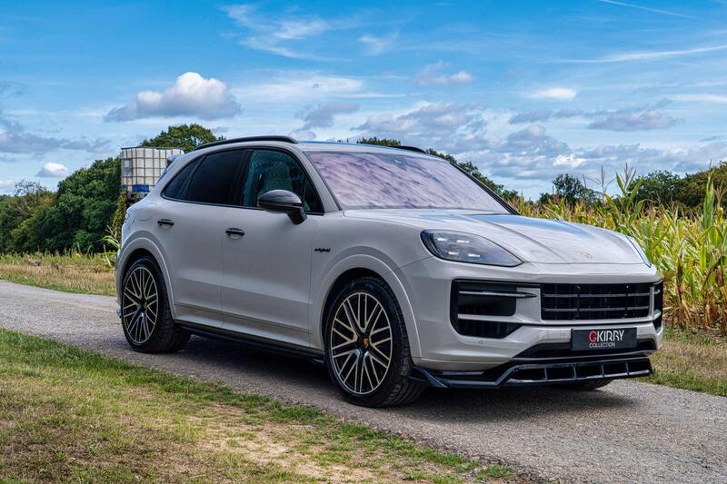 Porsche Cayenne view 3