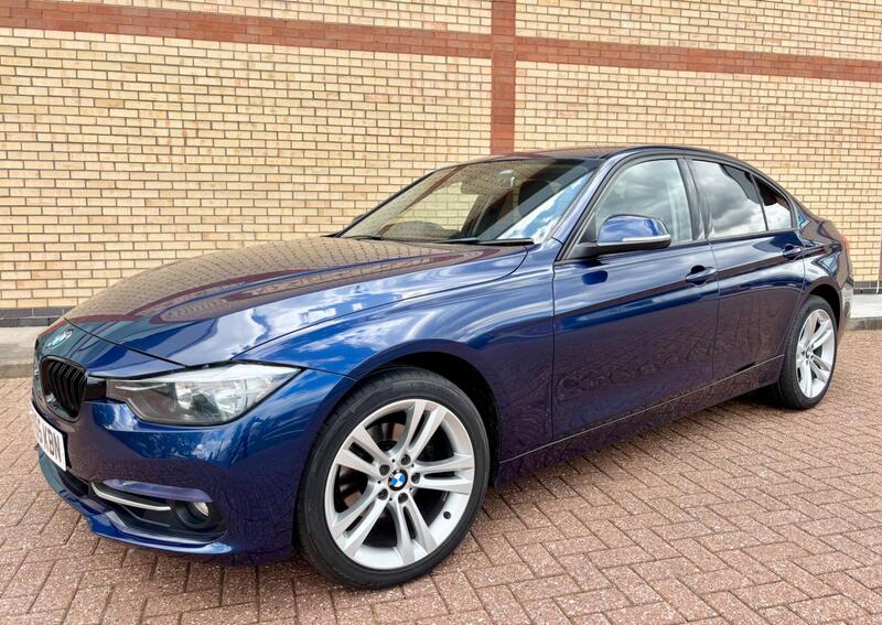 BMW 3 Series view 3