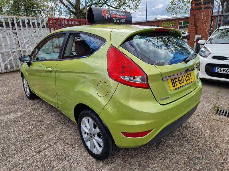 Ford Fiesta view 3