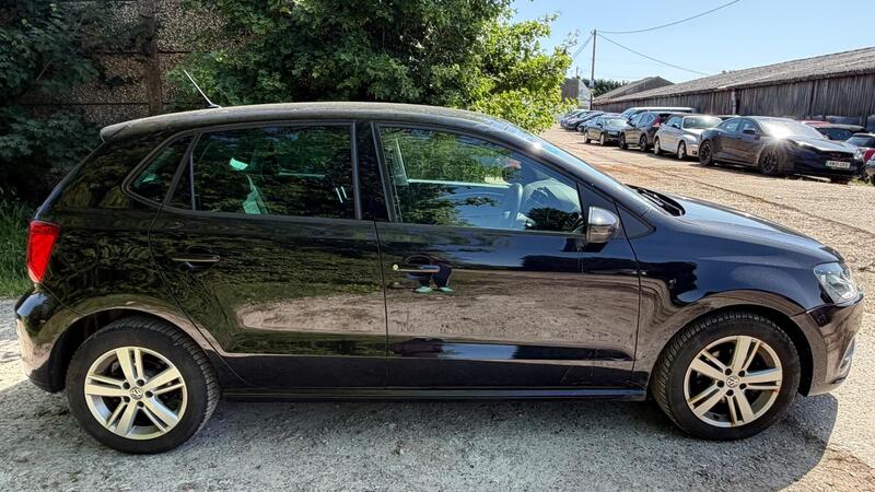 2016 Volkswagen Polo — photo 5