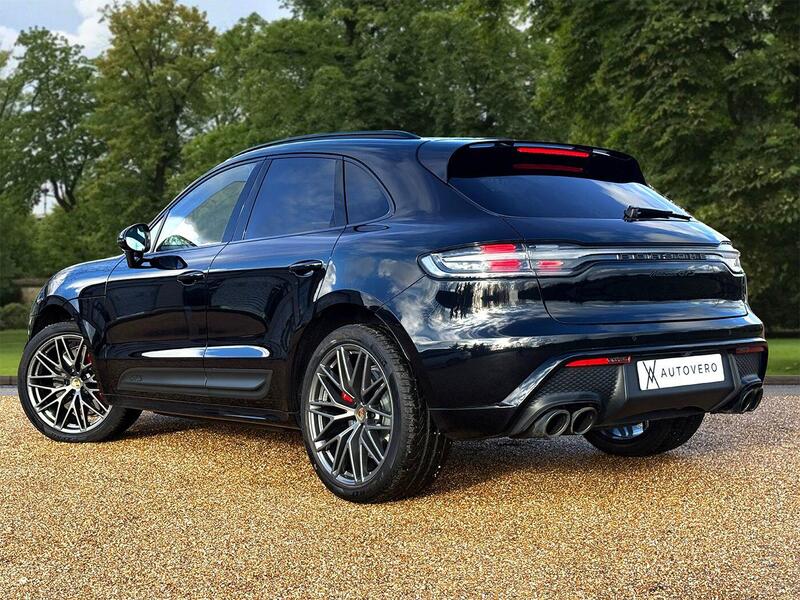 Porsche Macan view 7