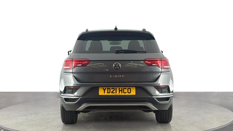 Volkswagen T-Roc view 5