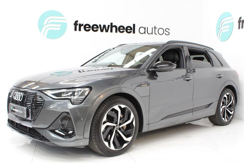 2022 Audi e-tron in Grey — image 5 of 5