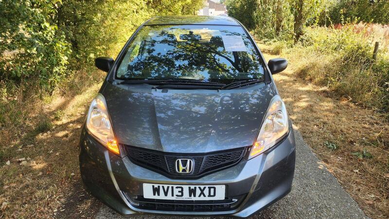2013 Honda Jazz — photo 2
