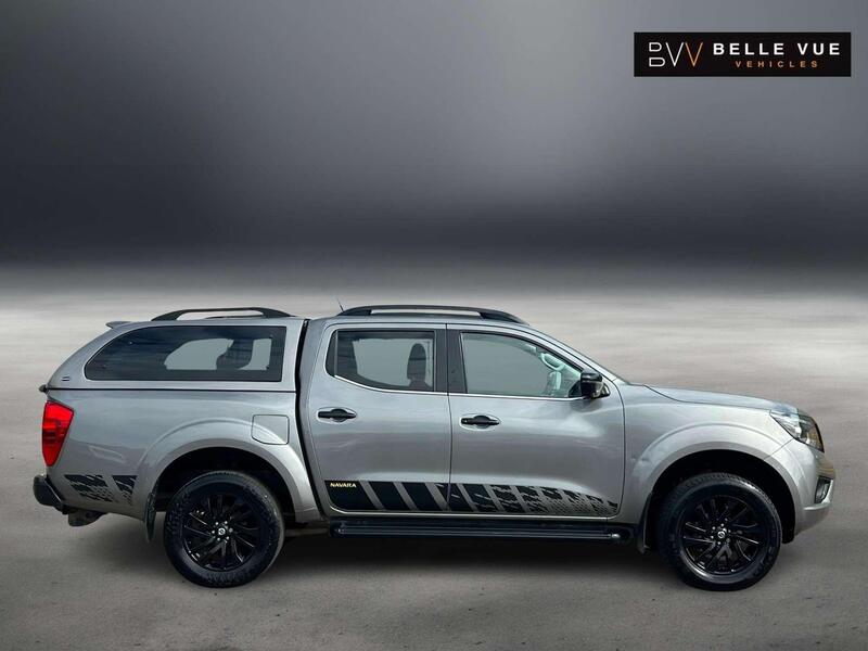 Nissan Navara view 2