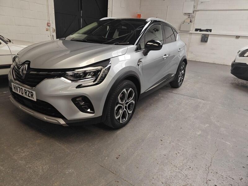 Renault Captur view 3