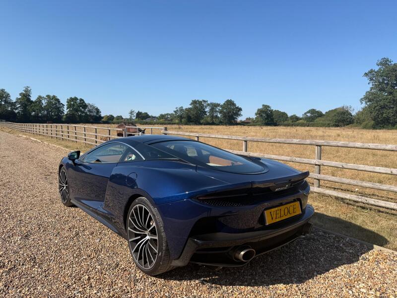 Mclaren GT view 2