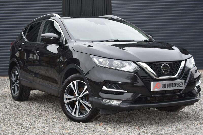 2017 Nissan Qashqai in Black for sale