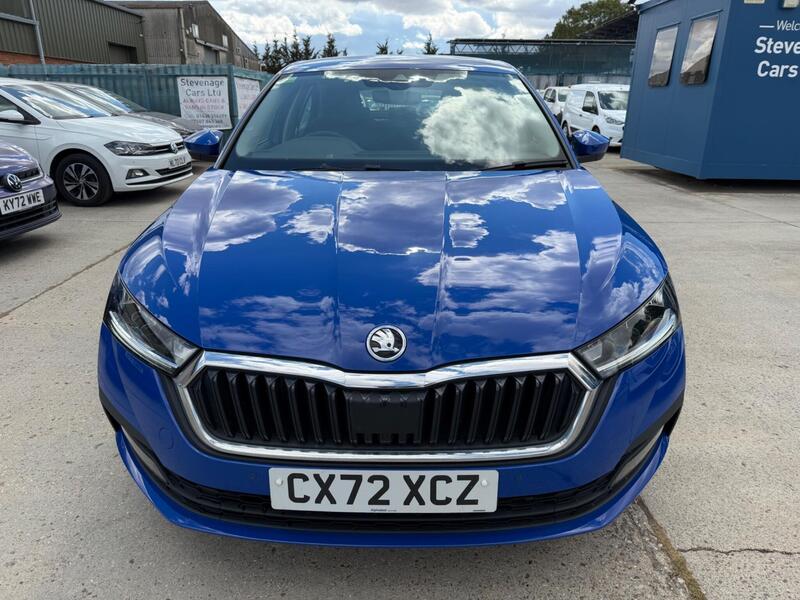 Skoda Octavia view 4