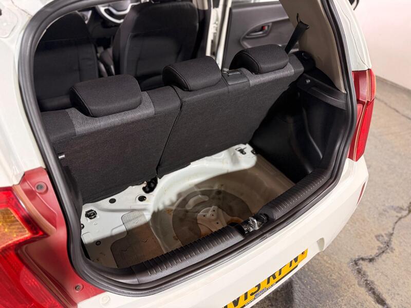2013 Kia Picanto — photo 18