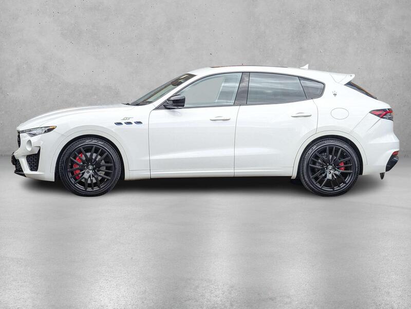 Maserati Levante view 4