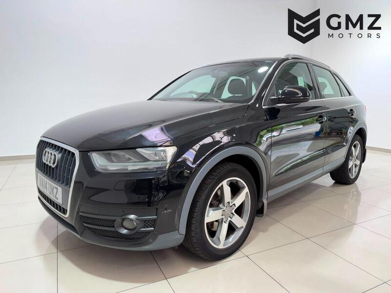 Audi Q3 view 3