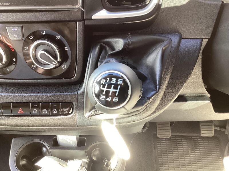 Auto-Trail V-Line 635 Sport — image 44