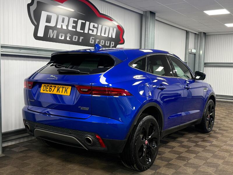Jaguar E-Pace view 4