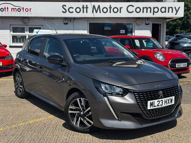 Peugeot 208 main image