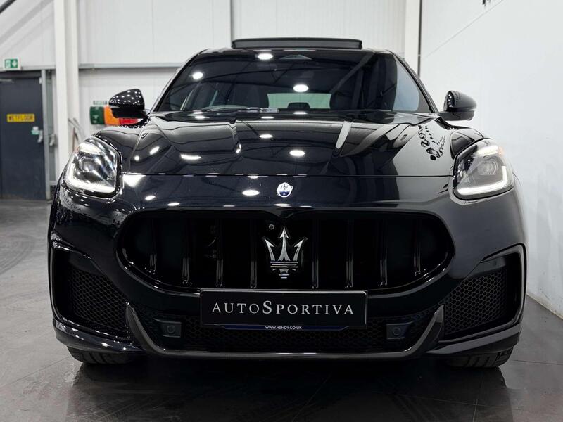Maserati Grecale view 6