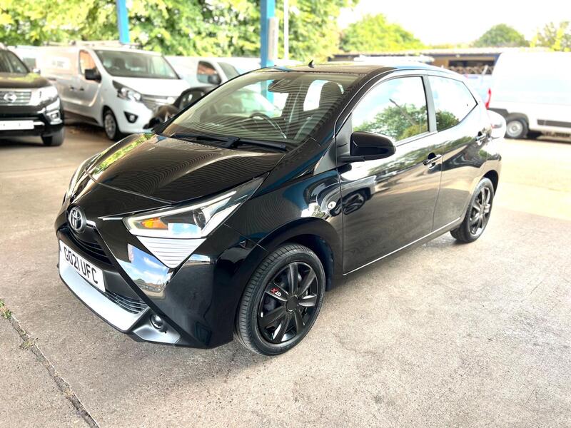 Toyota Aygo view 3