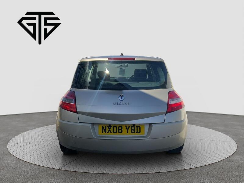 Renault Megane view 4