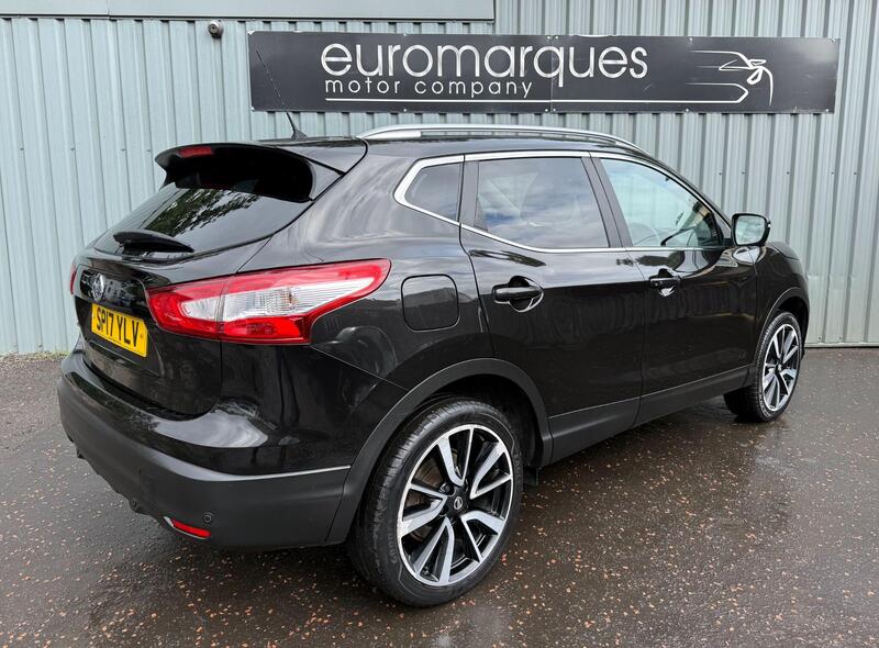 Nissan Qashqai view 3