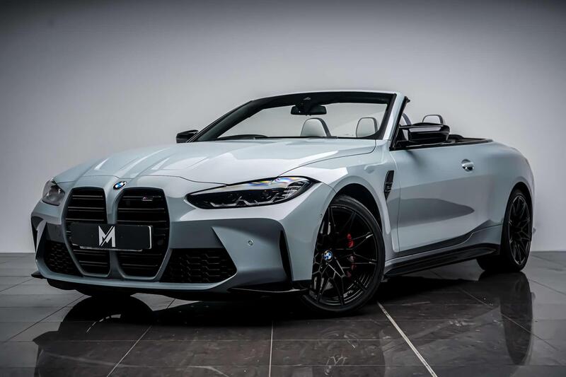 BMW M4 view 5