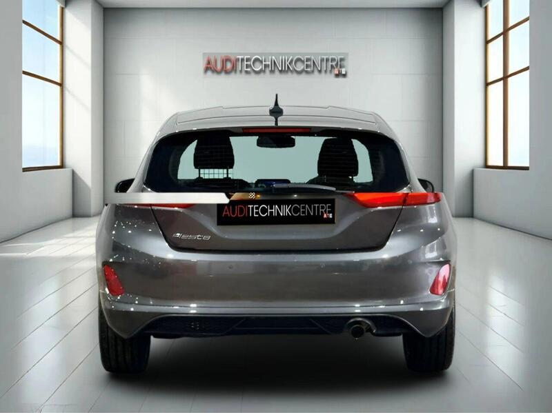 Ford Fiesta view 5