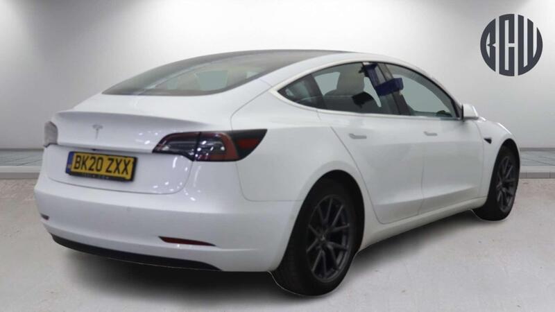 Tesla Model 3 view 4