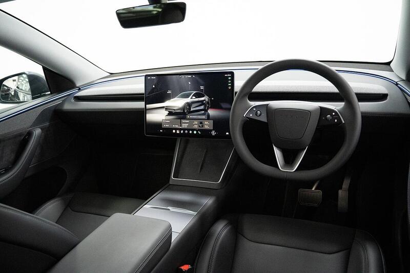 Tesla Model Y view 7