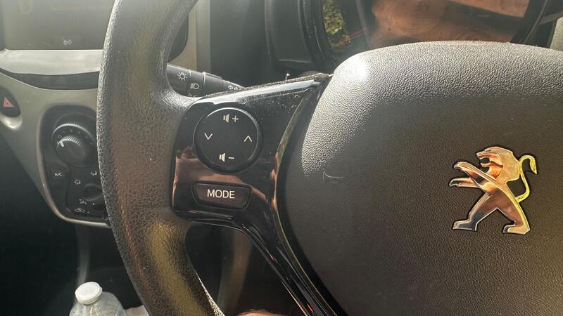 2015 Peugeot 108 — photo 19