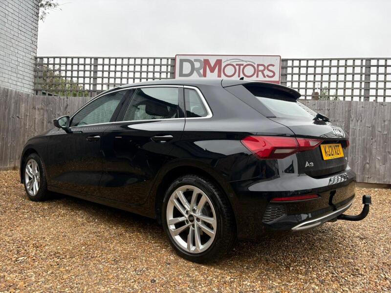Audi A3 view 4