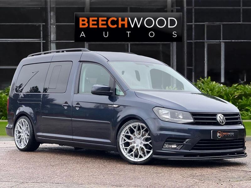 Volkswagen Caddy Maxi Life view 5