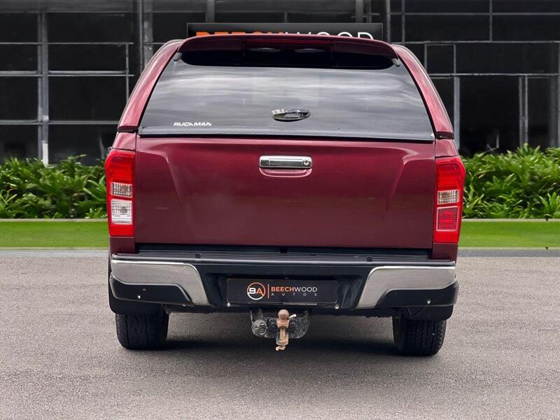 Isuzu D-Max view 7