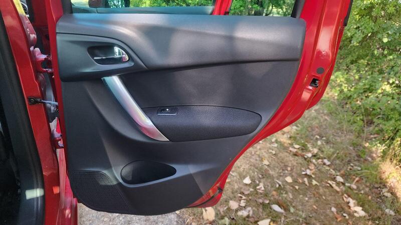 2011 Citroen C3 — photo 34