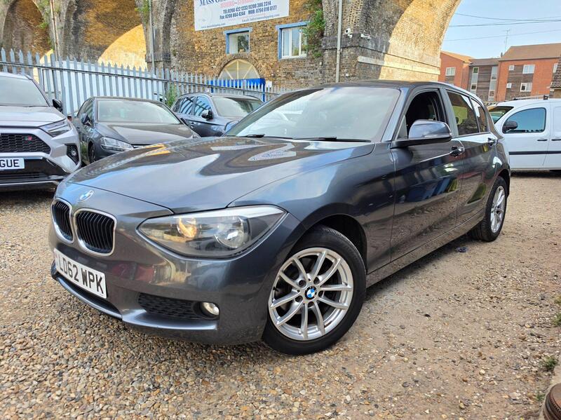 BMW 1 Series 1.6 116i SE Auto Euro 5 (s/s) 5dr thumbnail 4