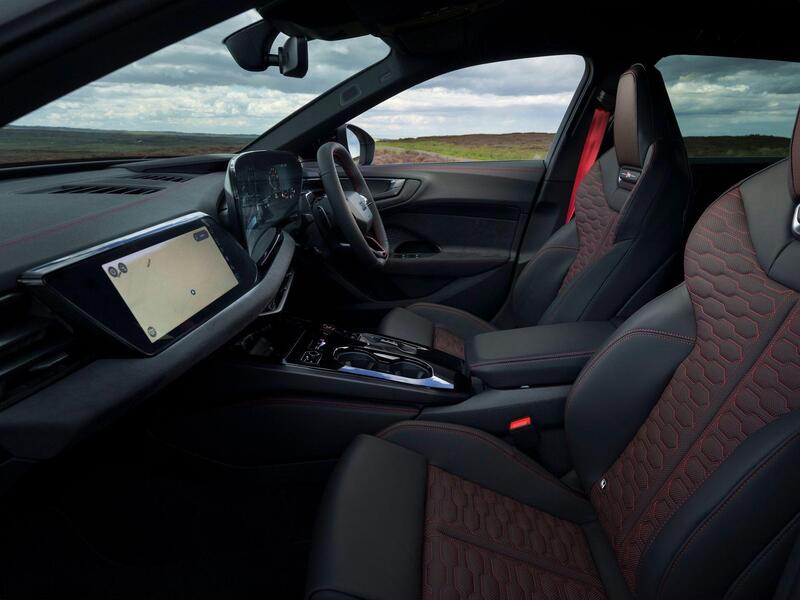 Audi RS5 view 6