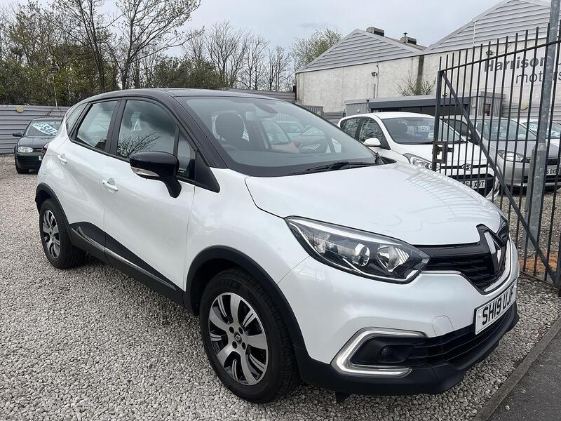 2019 Renault Captur in White for sale