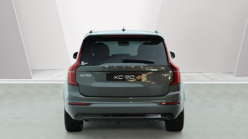 Volvo XC90 view 7