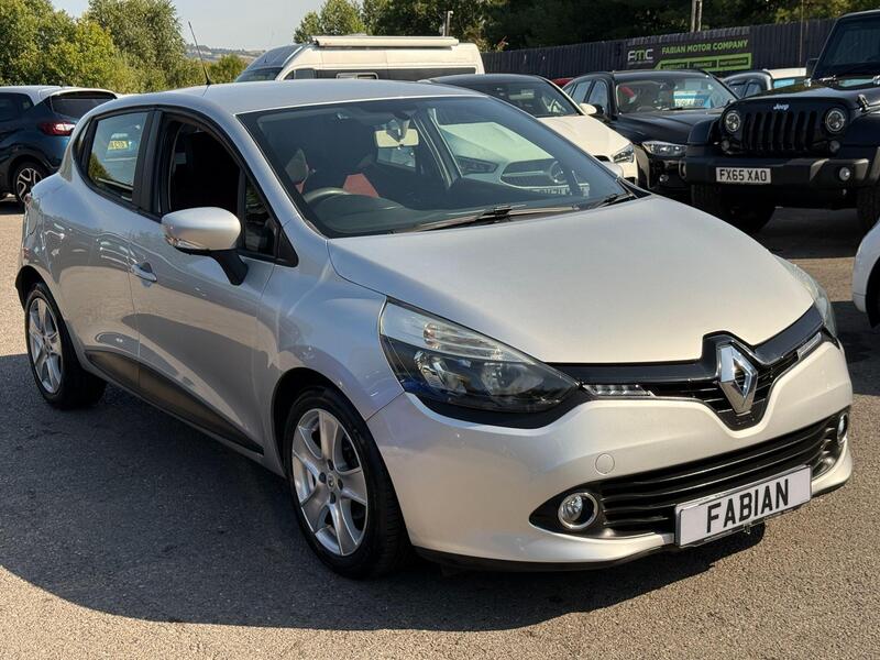 Renault Clio view 5
