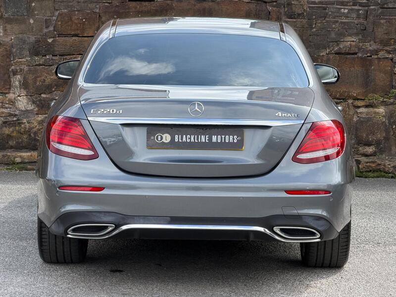Mercedes-Benz E-Class view 6