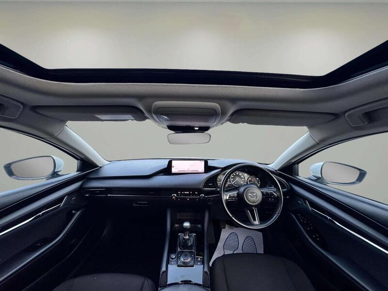 Mazda Mazda3 view 4