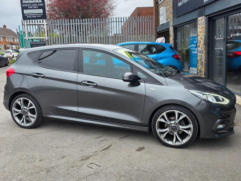 Ford Fiesta view 4
